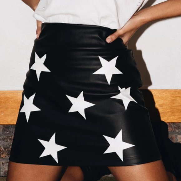 Princess Polly Dresses & Skirts - Star Mini Skirt